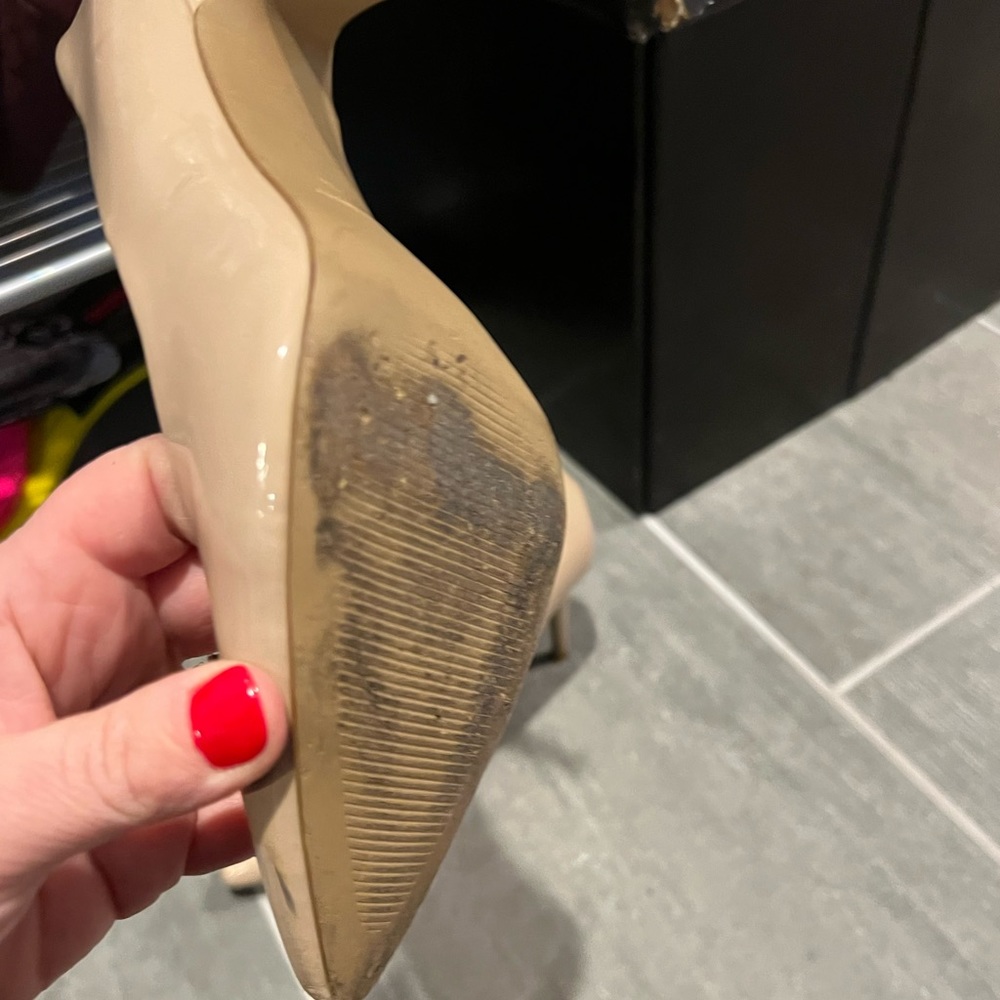 Nice And Comfortable Heels - image 3